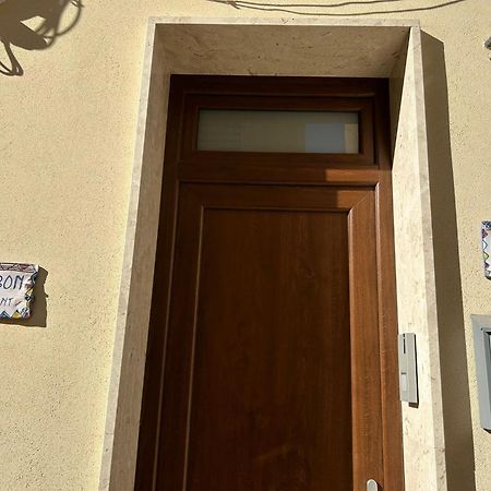 Bon Bon Apartment Мадзара дел Вало Екстериор снимка